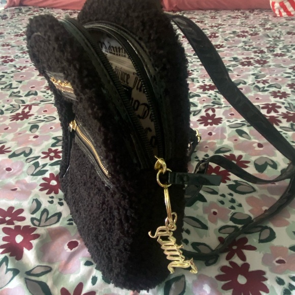 NWOT!! JUICY COUTURE MINI BACKPACK. - Picture 4 of 5